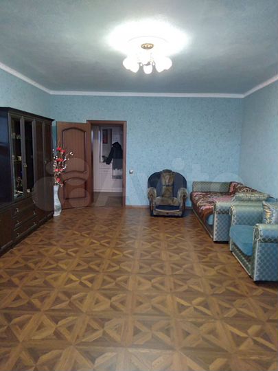 2-к. квартира, 92,8 м², 2/9 эт.