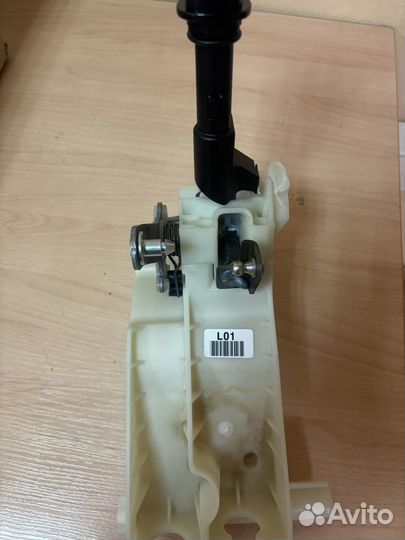 Рычаг (кулиса) МКПП в сборе HD35 43710-5R000