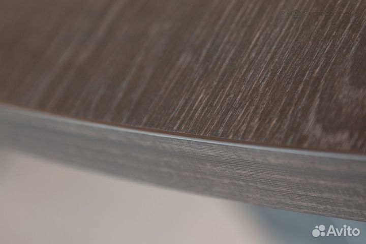 Стол для переговоров Vasanta V-105