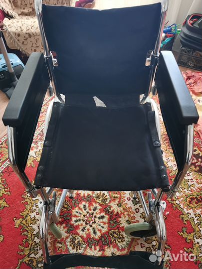 Инвалидное кресло