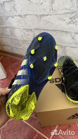 Бутсы adidas predator