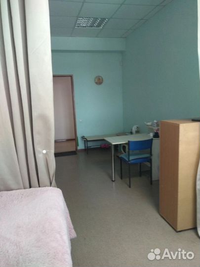 Сдам место под маникюр