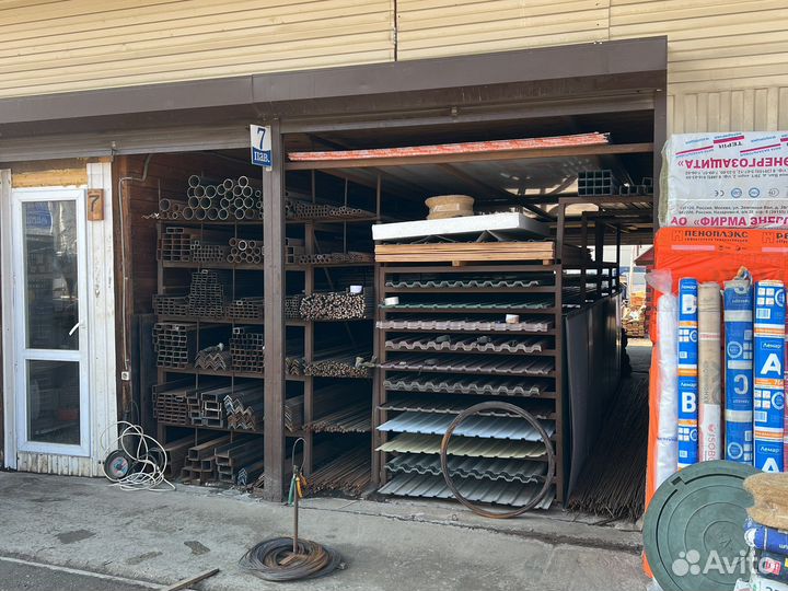 Требуется грузчик в строительный магазин