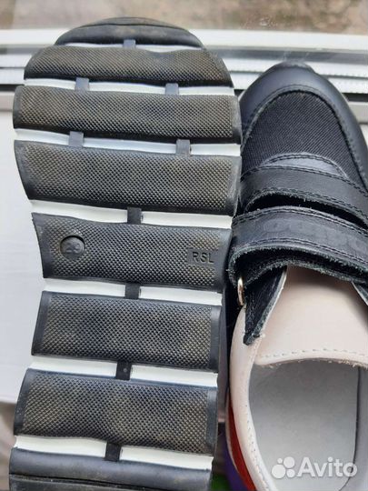 Кроссовки детские 29 размер