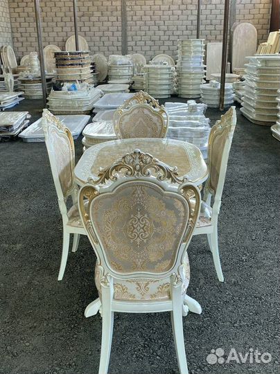 В наличии стол \ оплата при получении