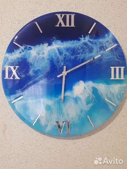 Часы из эпоксидной смолы