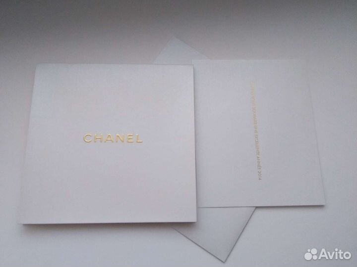 Новогодняя открытка от Chanel