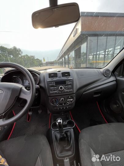 LADA Granta 1.6 МТ, 2019, битый, 204 000 км