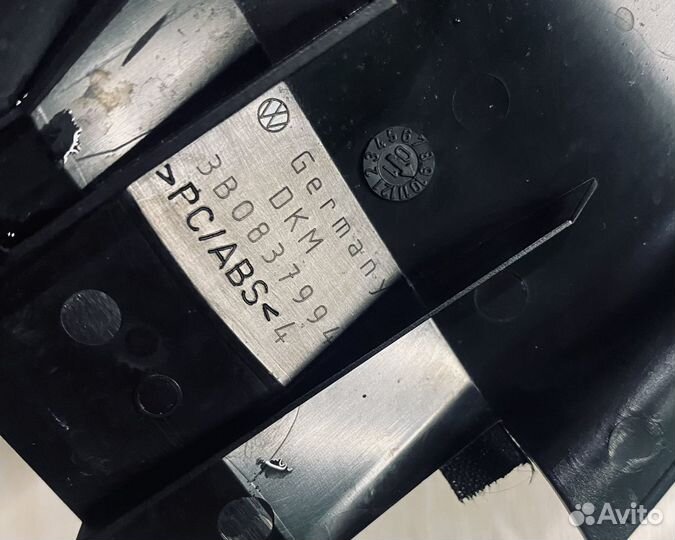 Накладка зеркала внутреняя VW Passat B5