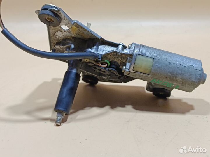 Мотор заднего стеклоочистителя Mitsubishi Carisma