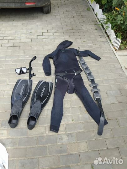 Гидрокостюм для подводной охоты 9мм