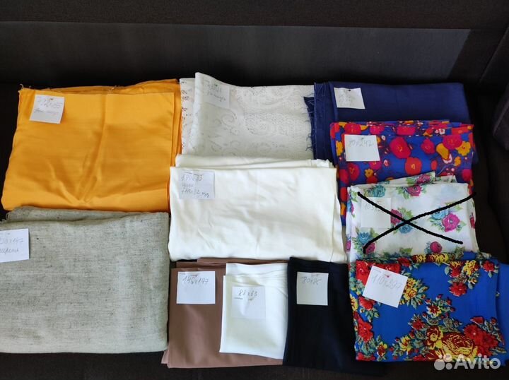 Отрезы ткани СССР, шитье, кружево