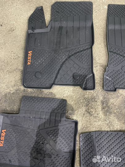 Коврики салона