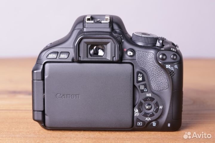 Фотоаппарат Canon 600D Body