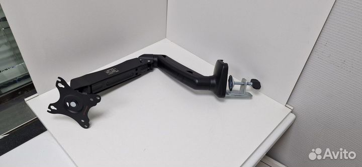 Кронштейн для мониторов Arm-Media LCD-T21