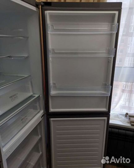 Холодильник Haier