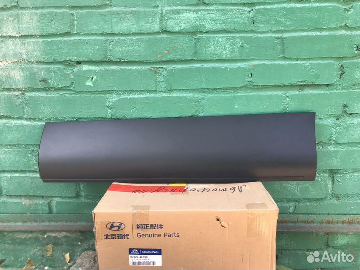 Q7 молдинг двери