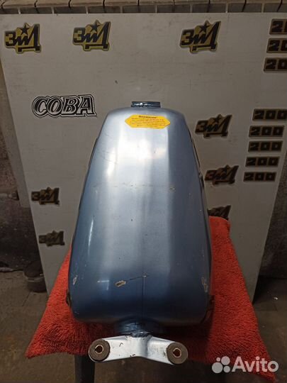 Бак зид курьер