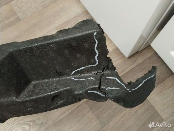 Абсорбер бампера передний Toyota Camry XV50