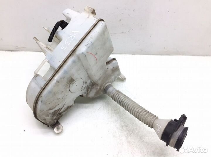 Бачок омывателя Lexus Is 2.2 TD 2006