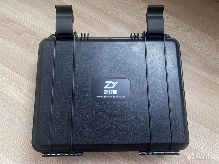 Стабилизитор Crane Plus