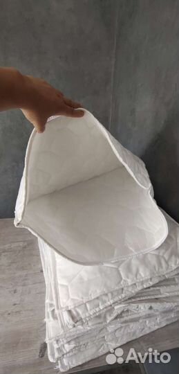 Наперник для подушек (чехол на молнии)