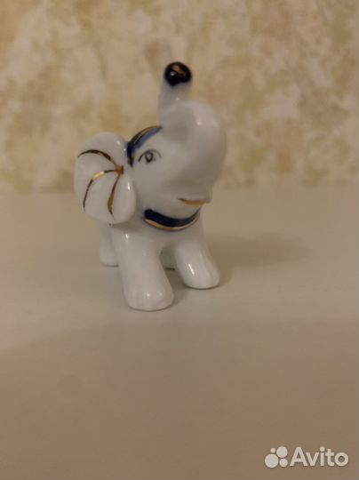 Фарфоровый слоник 6х4