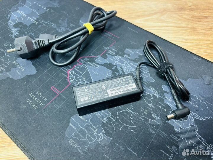 Зарядное устройство Sony 45W для ноутбука