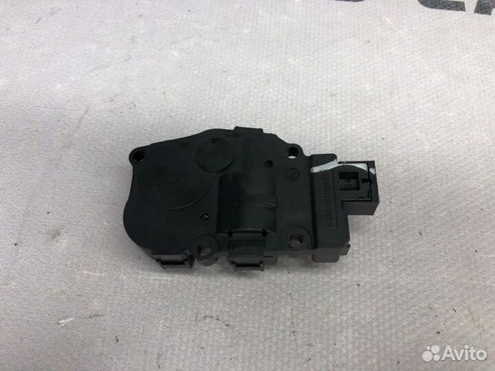 Сервопривод заслонки печки Bmw X6 E71 N57 N57D30A