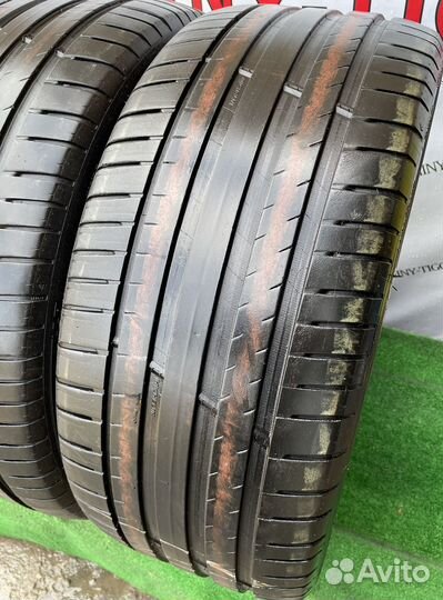 Michelin Pilot Sport 4 SUV 265/40 R21 105Y