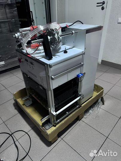 Полуавтоматический Настольный запайщик лотков