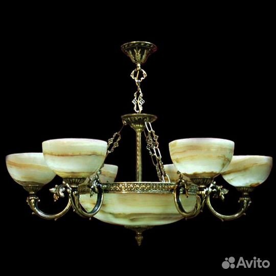 Люстра из камня