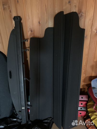 Шторка багажника