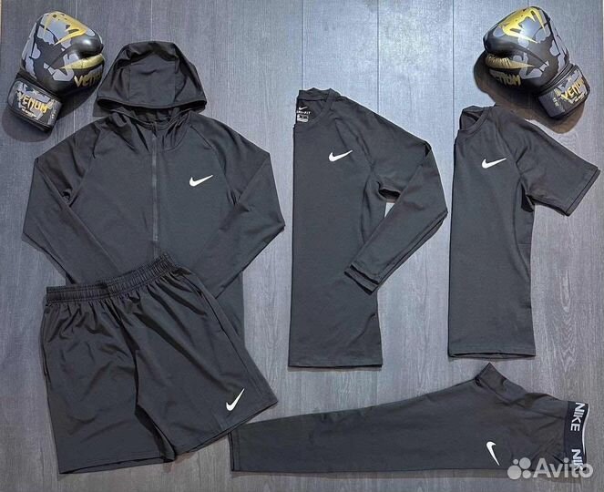 Спортивный костюм мужской