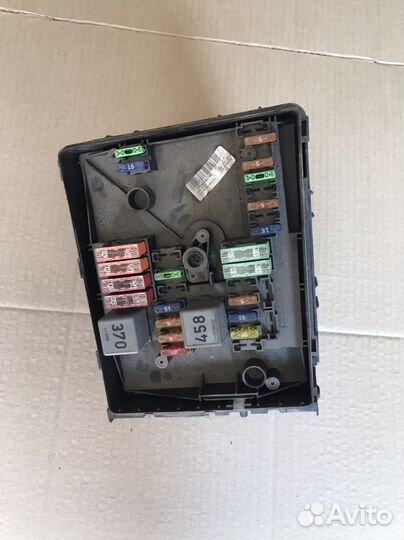 Блок предохранителей Skoda Octavia A5 1Z