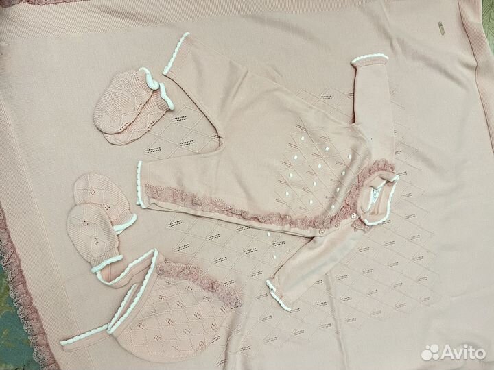 Костюм на выписку