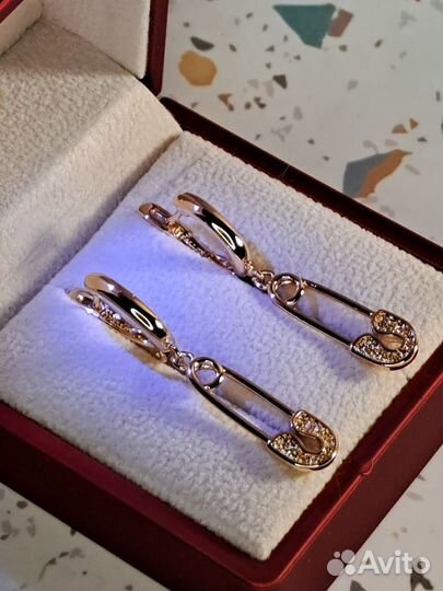 Серьги Булавки