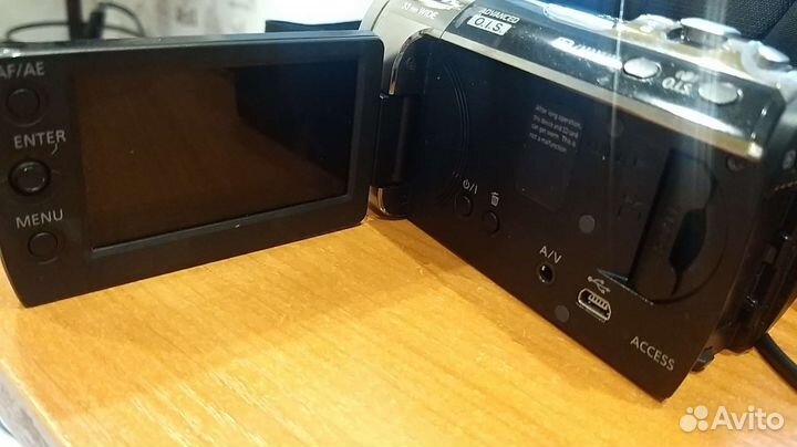Цифровая видеокамера panasonic
