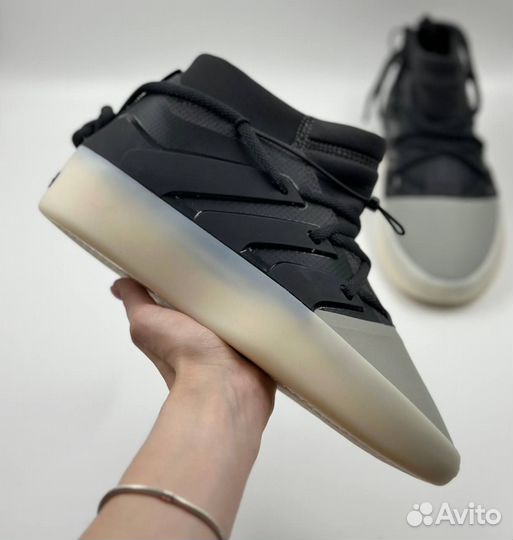 Мужские кроссовки Adidas Fear of God Athletics