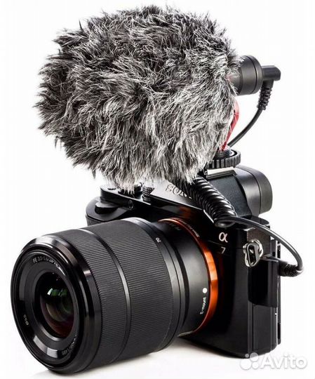 Накамерный микрофон Boya BY-MM1 новые