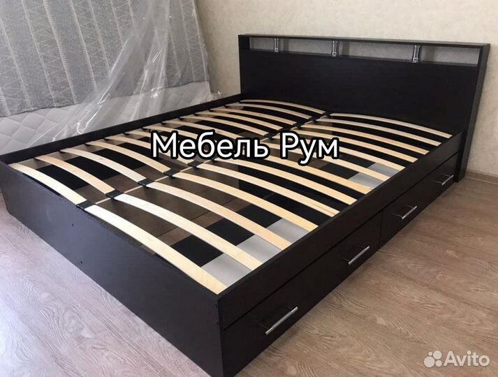 Кровать двуспальная новая в заводской упаковке