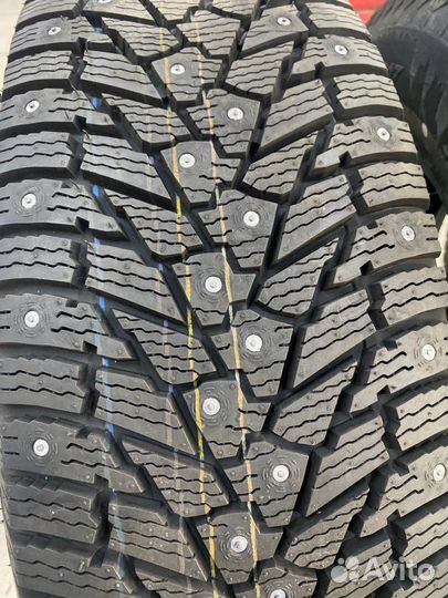 GT Radial Champiro IcePro 3 SUV 235/65 R17 108