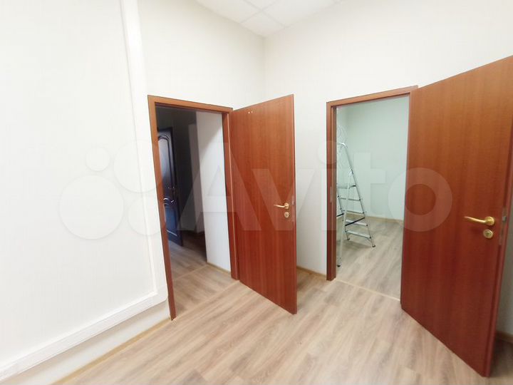 Собственник предлагает офис 157.6 м²