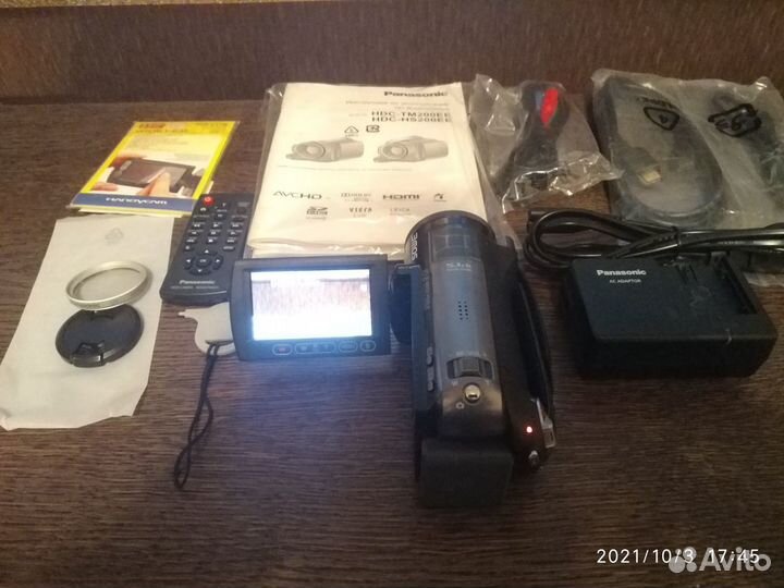 Panasonic HDC-TM200