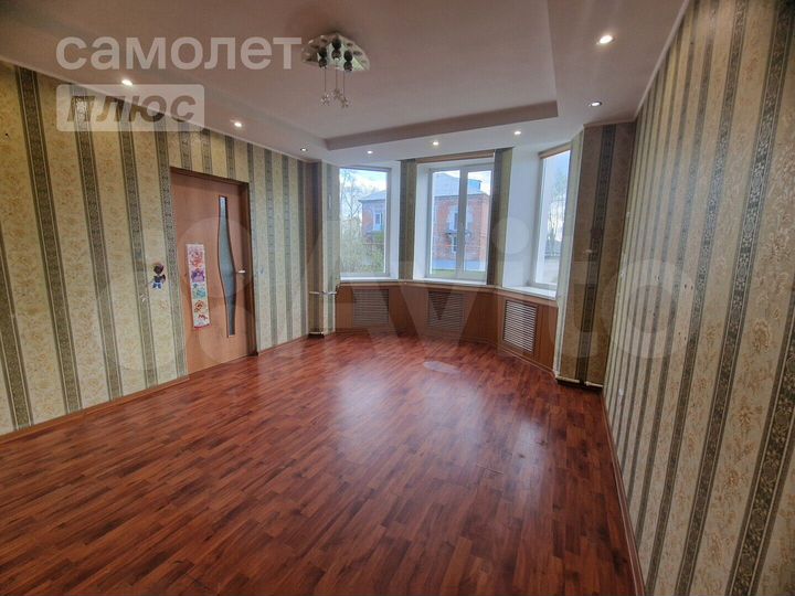 3-к. квартира, 59,7 м², 1/2 эт.