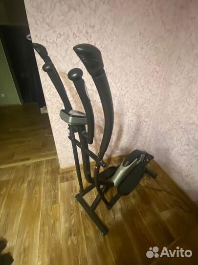 Эллиптический тренажер