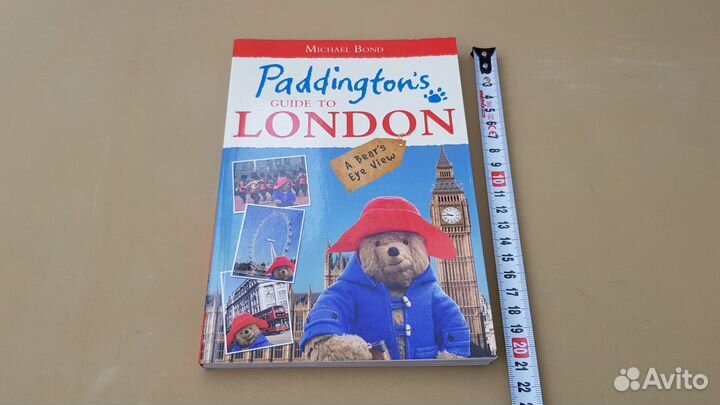 Paddington's Guide to London, Michael Bond (2011)