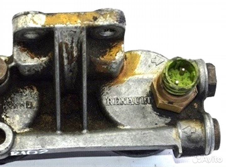 Корпус / крепление топливного фильтра renault truc