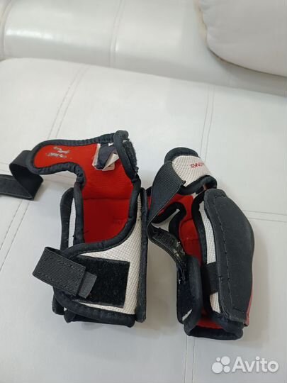 Налокотники хоккейные детские