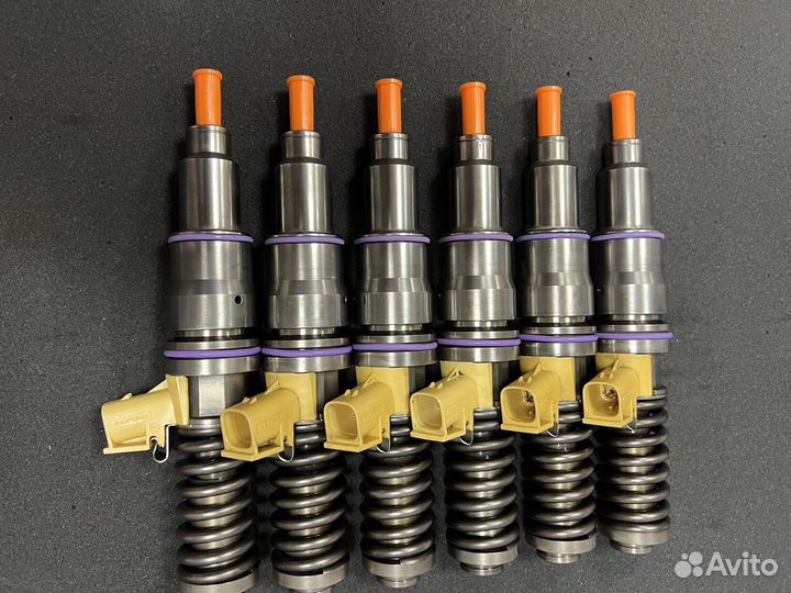 Насос-форсунки Volvo D13A/B/C 21340611